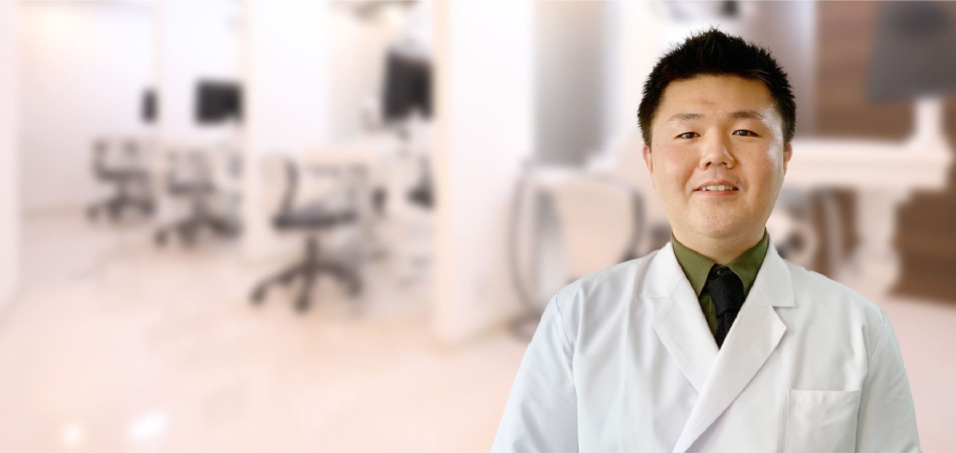 Dr(歯科医師)池袋院長 齋藤 翔